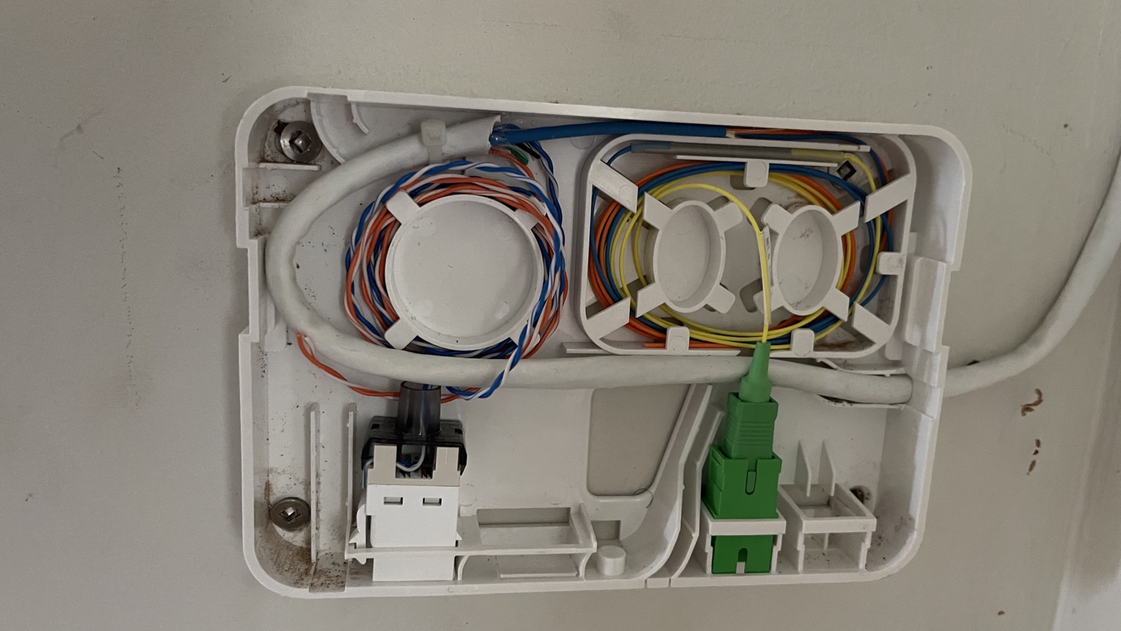 Structured cabling installation